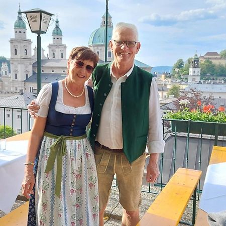 Anna'S Home - Ferienwohnungen ราทช์ อัน ดาร์ ไวน์ชตรัดเซอ ภายนอก รูปภาพ